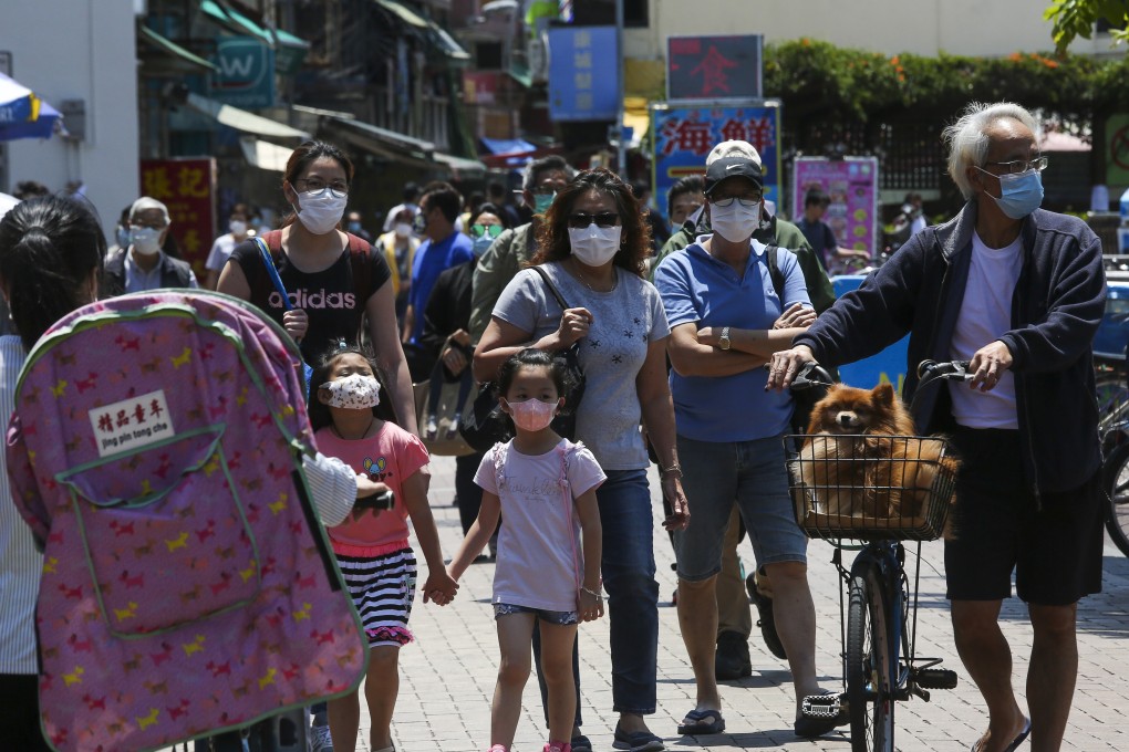 Hongkongers out and about on Cheung Chau island on Easter Sunday. Photo: Jonathan Wong