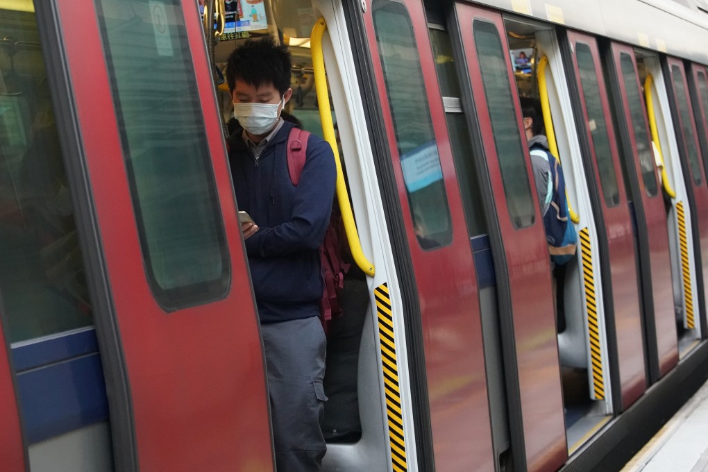 Hong Kong commuters head to work on the East Rail line. Photo: Felix Wong