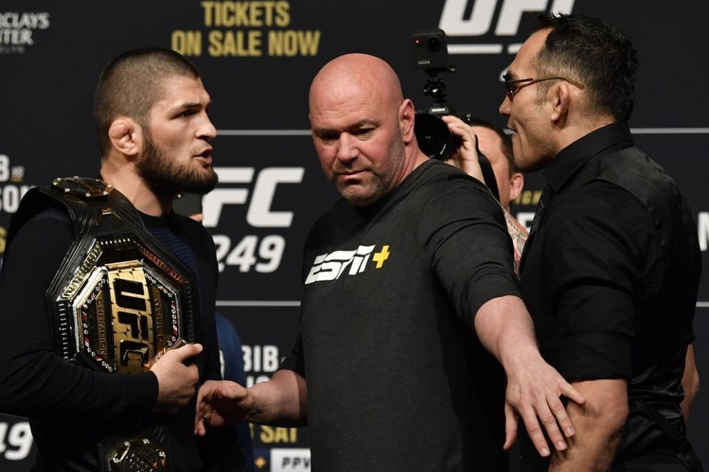 Dana White separates Khabib Nurmagomedov (left) and Tony Ferguson at the UFC 249 press conference. Photo: Jeff Bottari/Zuffa LLC