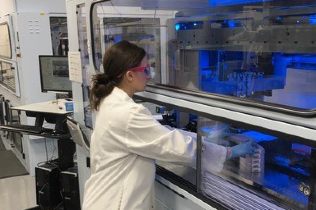 A researcher works on a potential vaccine for the coronavirus at Pfizer’s laboratory in Pearl River, New York. Photo: Reuters