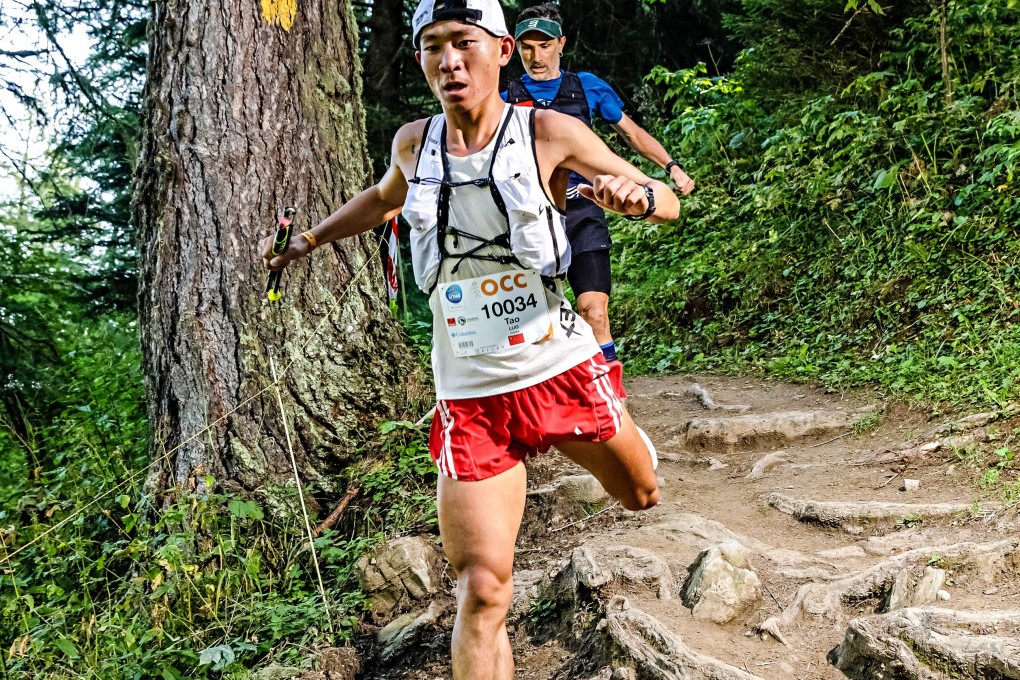 Luo Tao, third at the OCC, UTMB, impresses spectators with his incredible downhill speed. Photo: UTMB