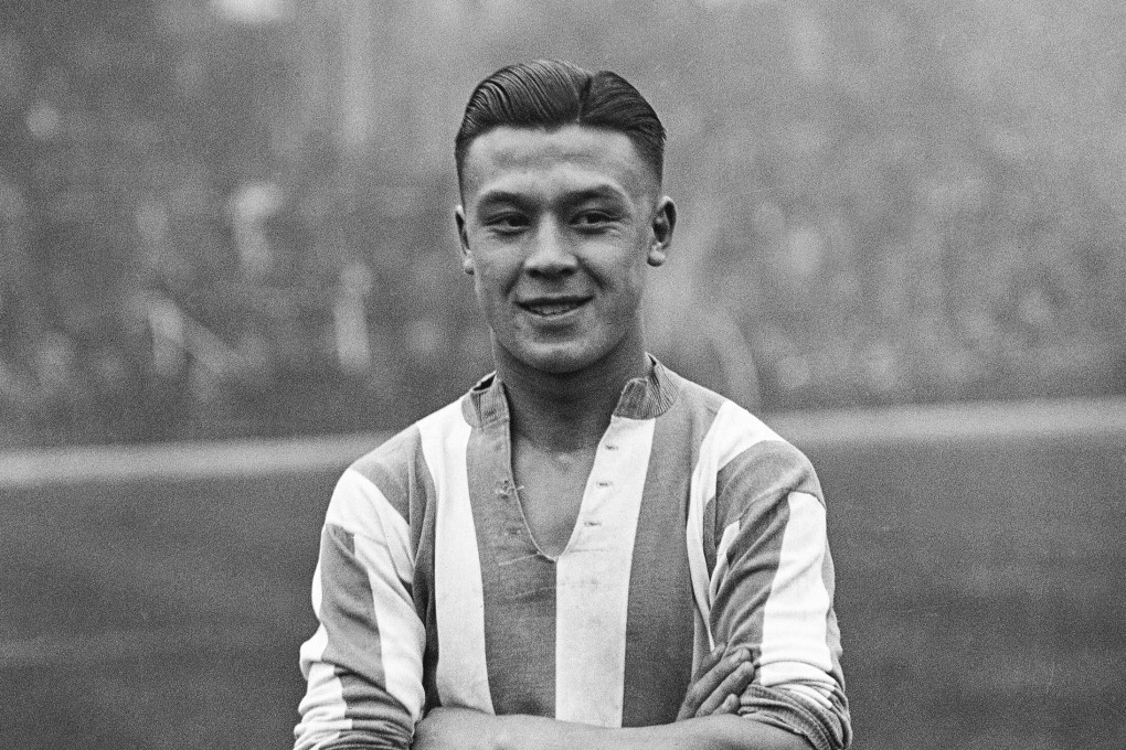 Frank Soo in his Stoke City kit in 1933. Photo: AP