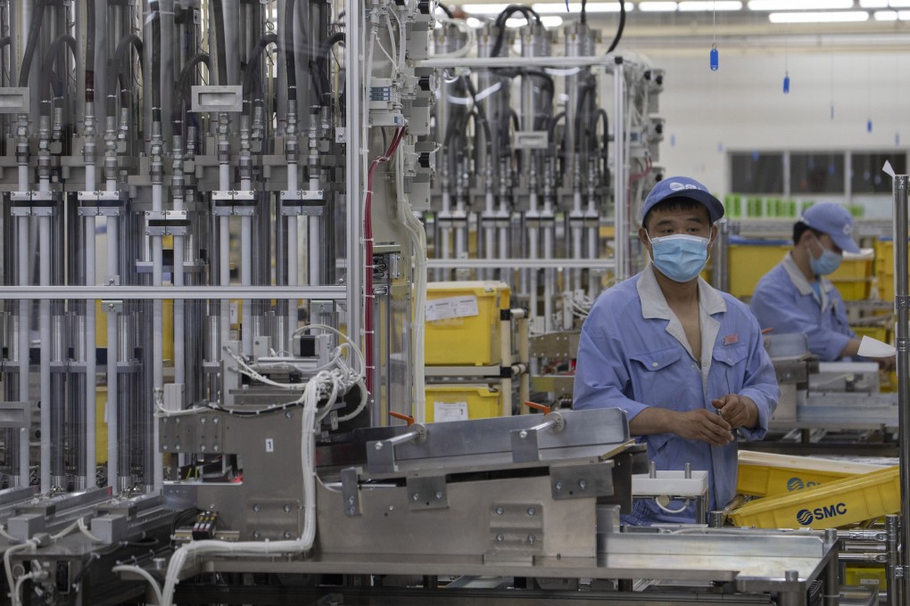 Industrial production, a measurement of output in China’s manufacturing, mining and utilities sectors, grew by 3.9 per cent from a year earlier in April, reversing a 1.1 per cent contraction in March. Photo: AP