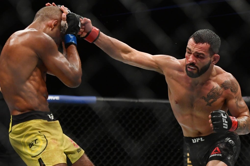 UFC featherweight Dan Ige punches 145-pound debutant Edson Barboza at UFC on ESPN at VyStar Veterans Memorial Arena on Saturday. Photo: USA Today