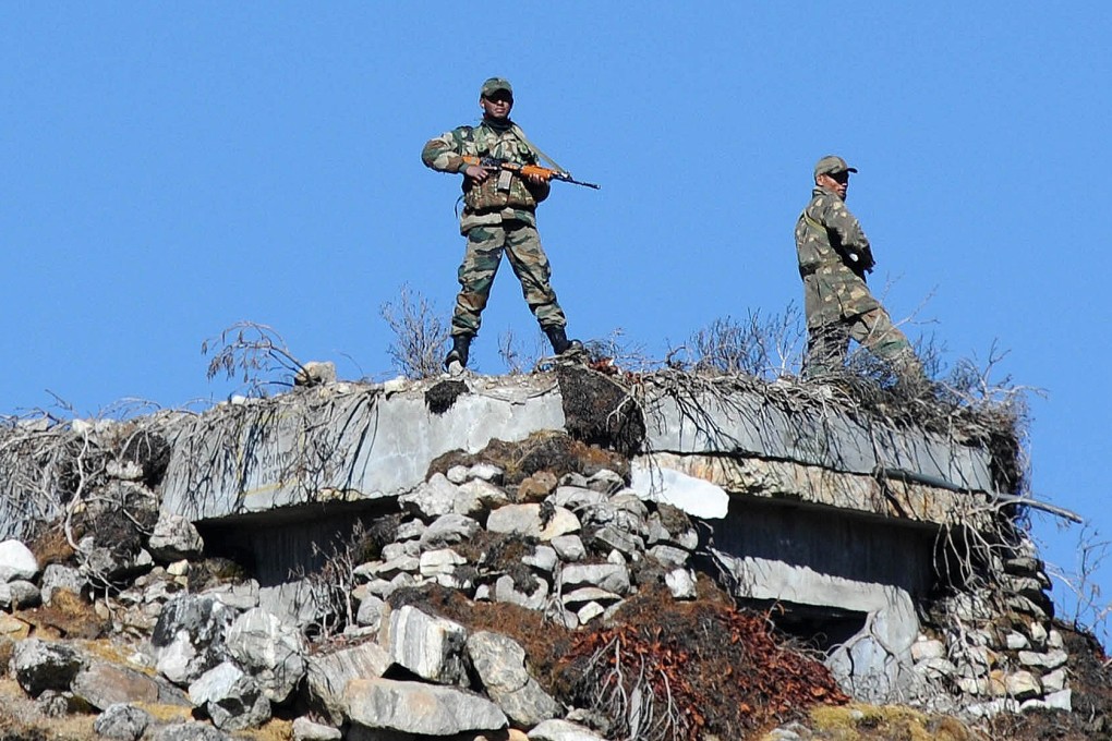 Indian soldiers keep vigil at Bumla pass at the India-China border in Arunachal Pradesh. Photo: AFP