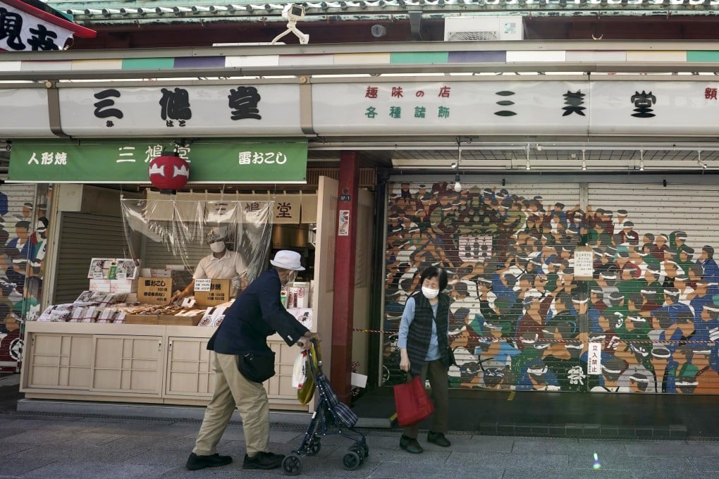 Nearly a fifth of elderly Japanese live in relative poverty, meaning their income is less than half of the national median household income. Photo: EPA-EFE