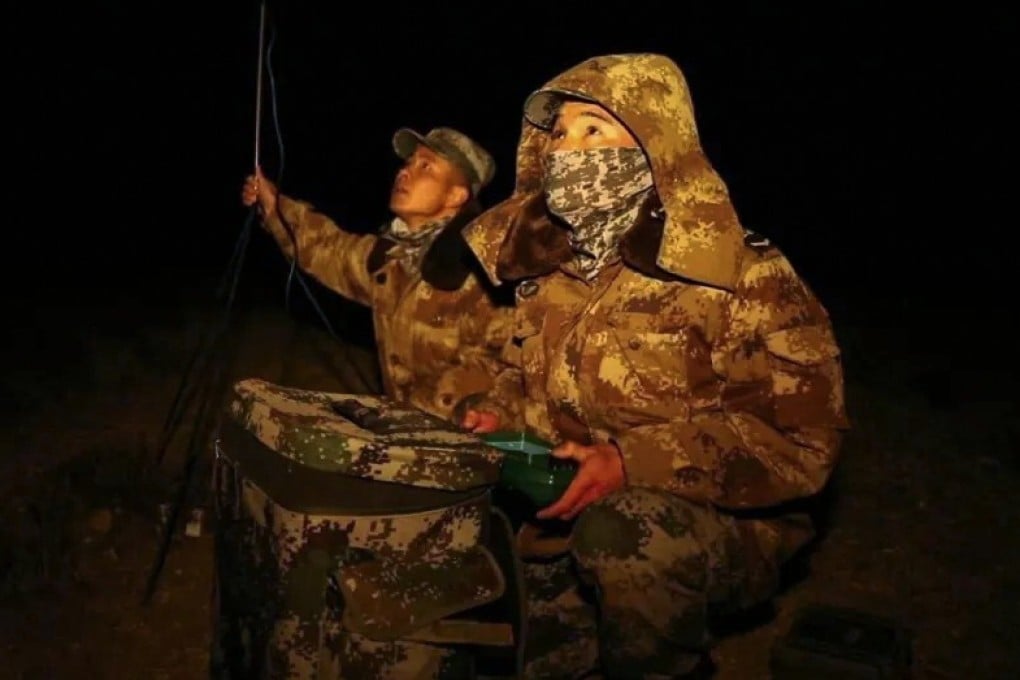 Chinese troops in Tibet test their combat readiness in high altitude at night. Photo: Handout