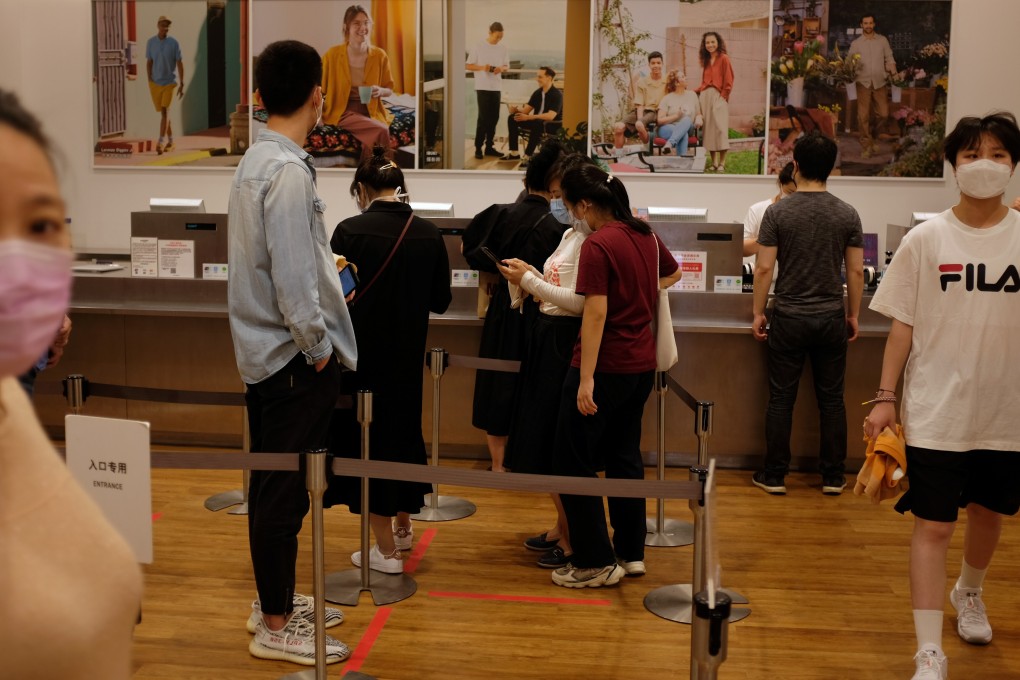 China’s services sector recovered strongly in May driven by a sharp rise in new domestic business. Photo: Reuters