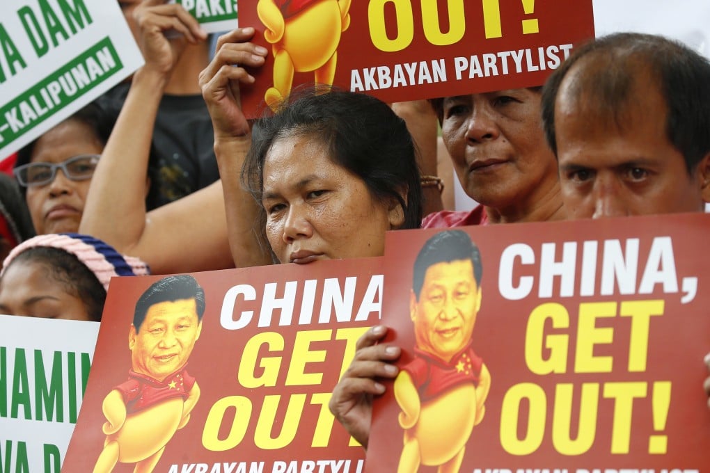 Demonstrators rally outside the Chinese consulate on November 21, 2018. Photo: AP