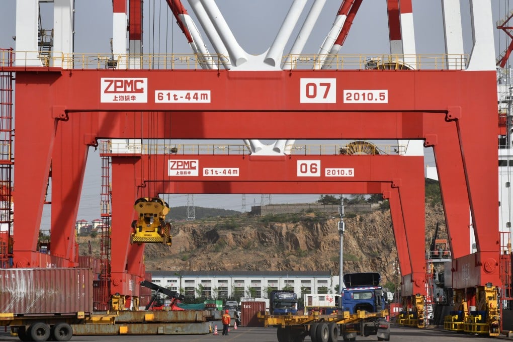 In May, China posted a record trade surplus of US$62.93 billion, largely down to a sharp drop in imports due to weak domestic demand. Photo: Xinhua