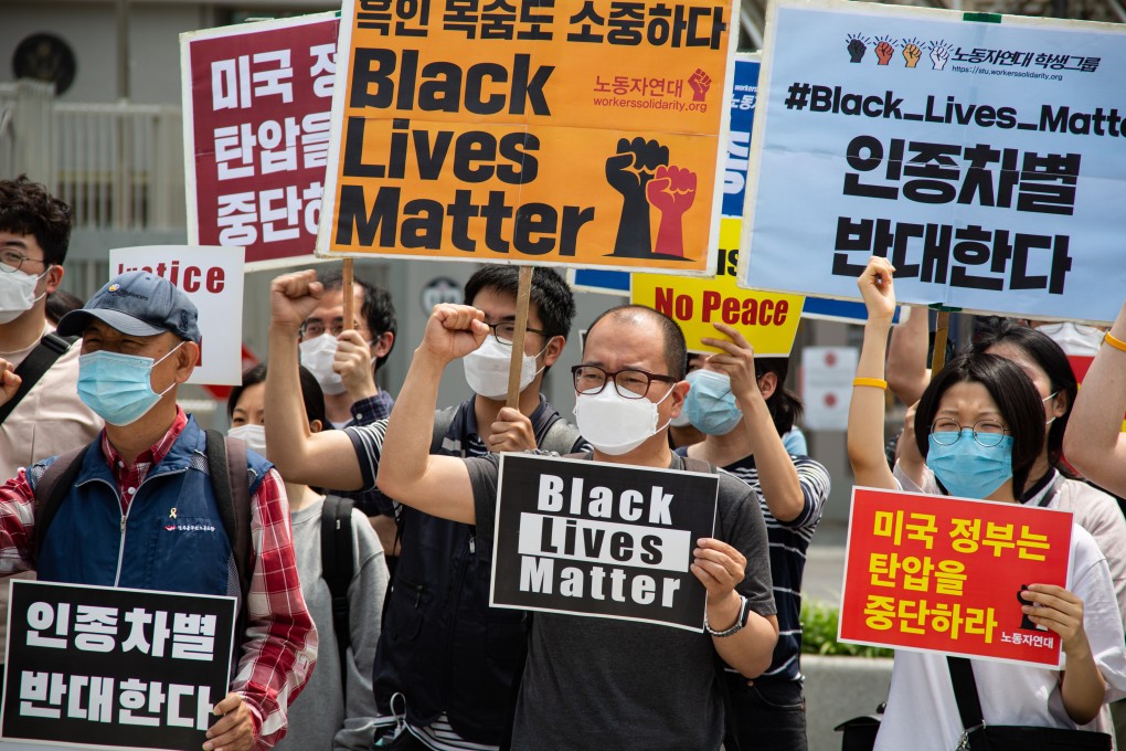 South Korean activists demonstrate near the US embassy in Seoul. Photo: EPA
