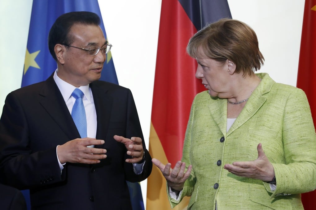 Angela Merket and Li Keqiang at a 2017 summit. Photo: EPA