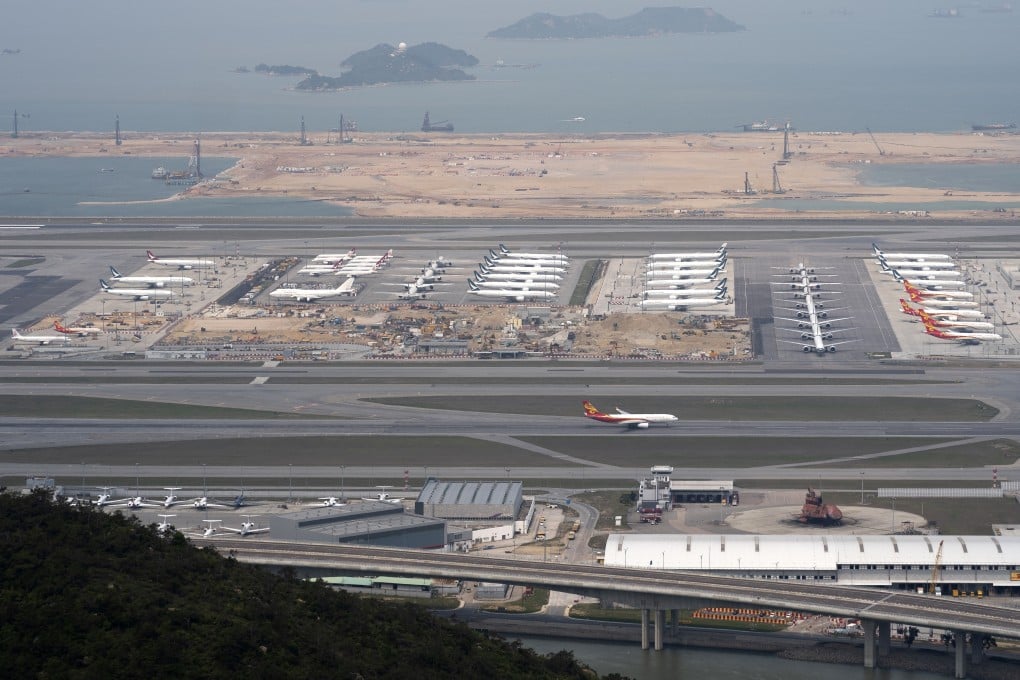 The money will be used to fund AAHK’s capital expenditure, including the Three-runway System, and for general corporate purposes, it says. Photo: Robert Ng