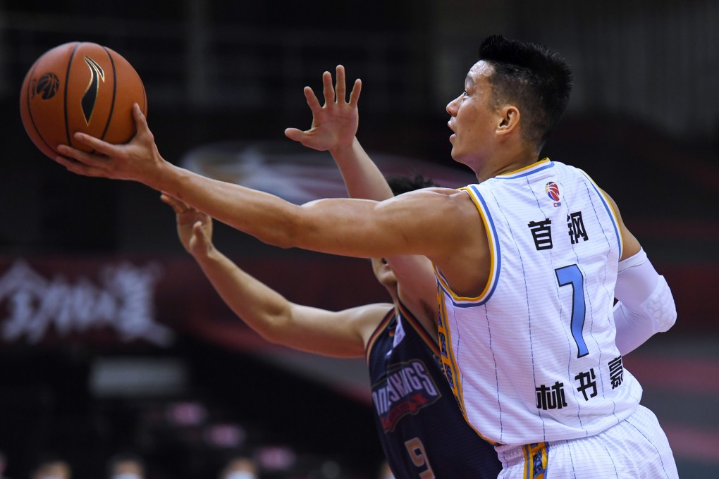 Jeremy Lin of the Beijing Ducks goes up for a basket during their loss to the Nanjing Monkey Kings in the Chinese Basketball Association. Photo: Xinhua