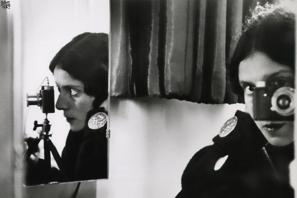 A self-portrait by Ilse Bing, in Paris in 1931. Photo: Ilse Bing / F11 Foto Museum