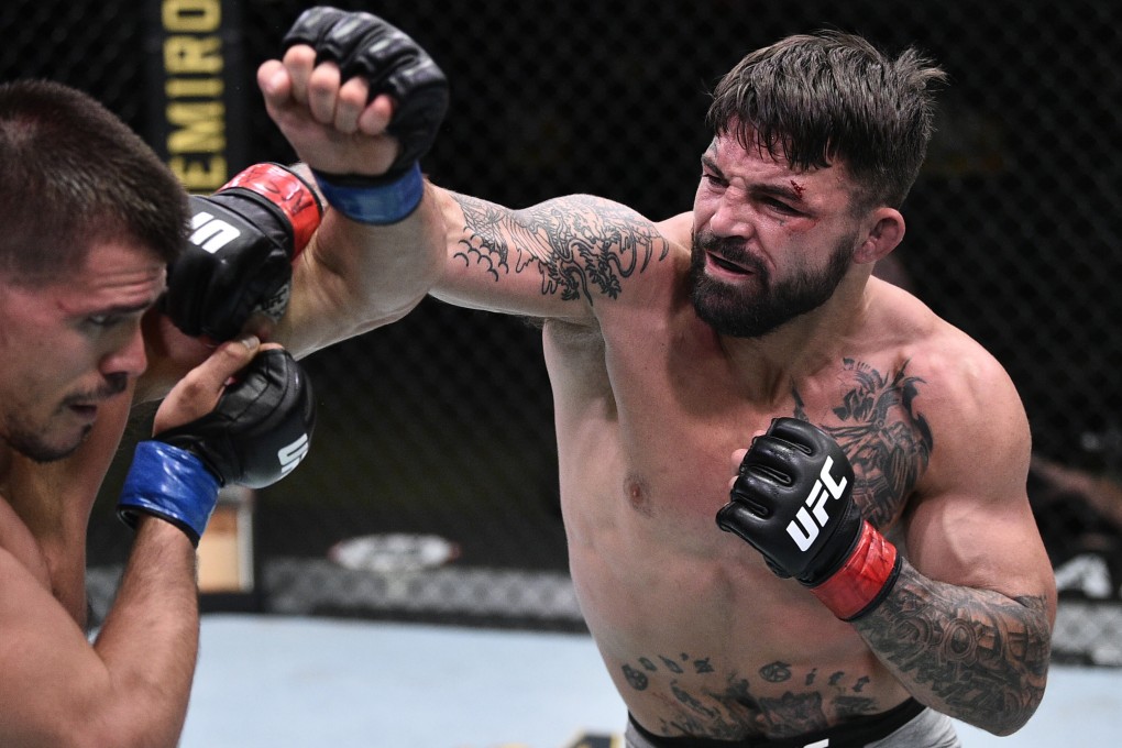 Mike Perry punches Mickey Gall in their welterweight fight at UFC Fight Night at the UFC Apex Arena in Las Vegas, Nevada. Photo: USA Today