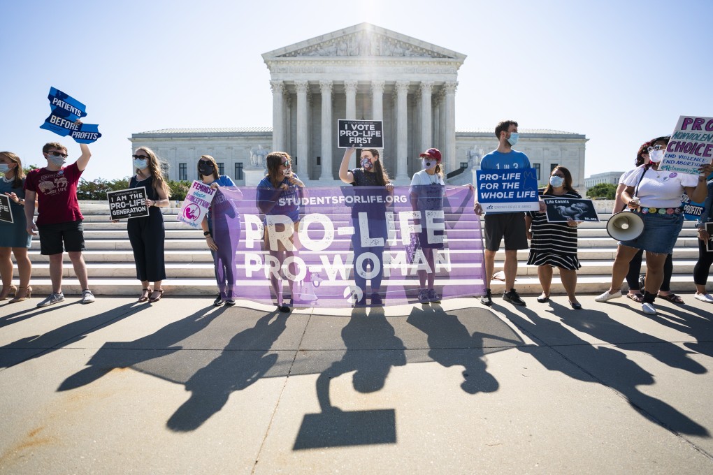 Anti-abortion protesters gather outside the US Supreme Court on Monday. Photo: EPA-EFE