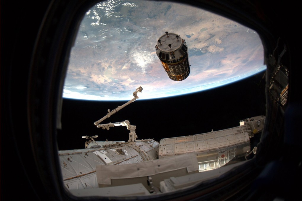 The Japan Aerospace Exploration Agency cargo ship Kounotori 2 resupplies the International Space Station in 2011. Photo: AP