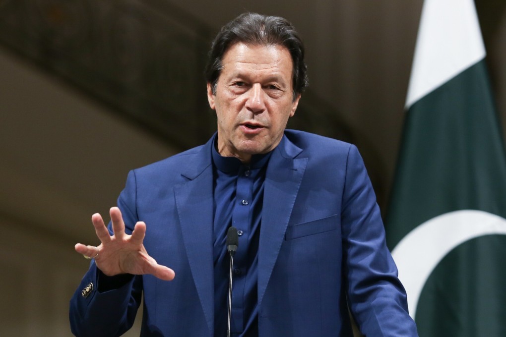Pakistan Prime Minister Imran Khan accuses India of being involved in the attack on the Karachi stock exchange on Monday morning. Photo: Iranian presidency via dpa