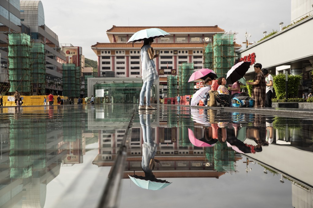 The Luohu immigration port building in Shenzhen on Sunday, August 4, 2019. Photo: Bloomberg