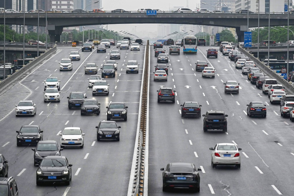 Retail sales of sedans, SUVs, minivans and multipurpose vehicles within the world’s largest car market declined 6.5 per cent to 1.68 million units in June from a year earlier. Photo: AFP