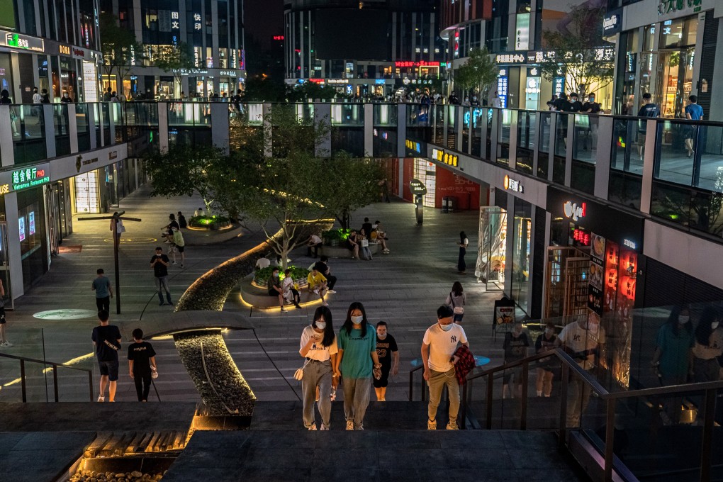 New surveys showing weak consumer sentiment has cast doubt over a second quarter economic rebound in China. Photo: EPA-EFE