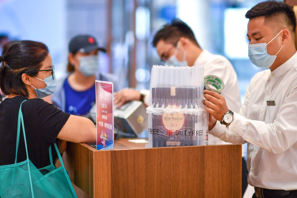 Cosmetics were the most popular duty free purchase, accounting for 51.3 per cent of total duty free sales, followed by jewellery with 14.1 per cent and watches with 11.9 per cent. Photo: Xinhua