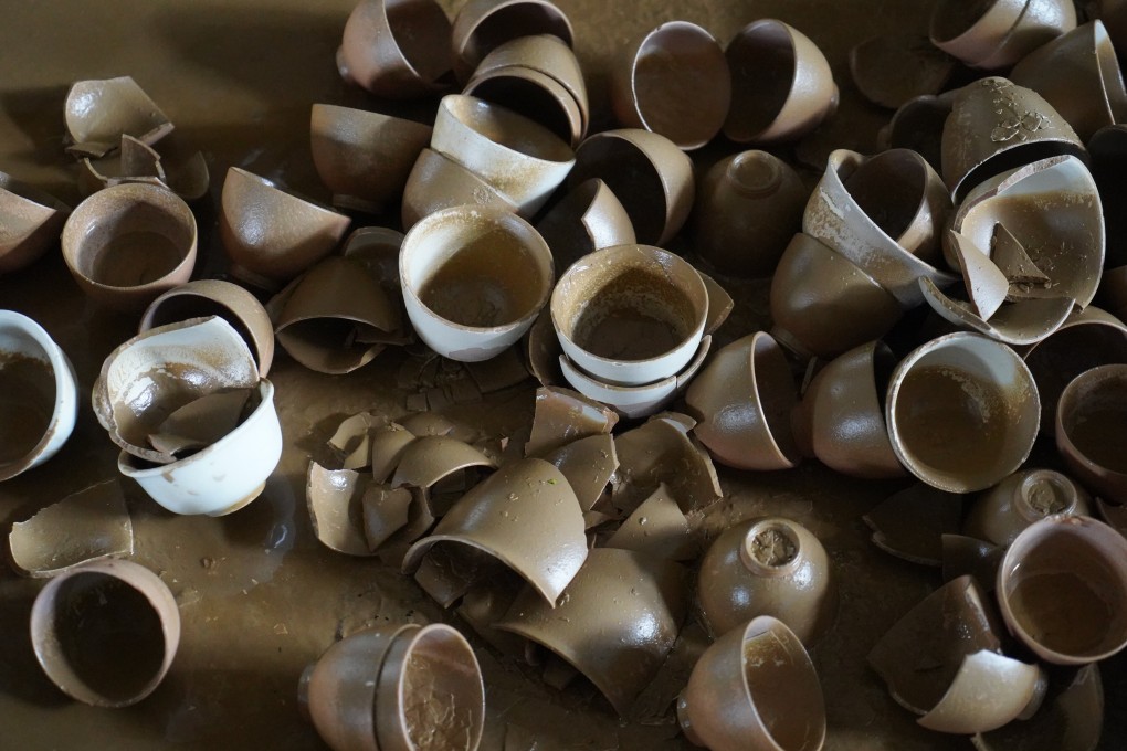 Some of Yu Ciqiong’s porcelain wares after the floodwaters receded. Photo: Tom Wang