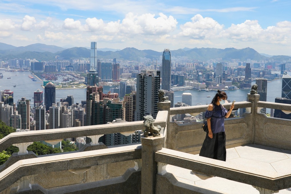 Doctors say holes in the city’s border measures, a delayed government response and public complacency have led to the unprecedented outbreak. Photo: Nora Tam