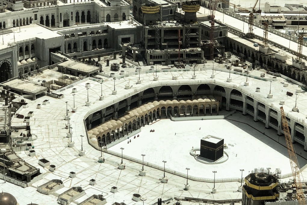 The Grand Mosque of Mecca in Saudi Arabia stands empty on Sunday. Photo: dpa