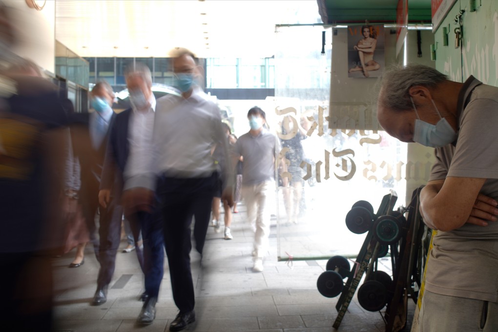 Responsibility for narrowing Hong Kong’s wealth gap lies with the government, according to respondents of a survey. Photo: Winson Wong