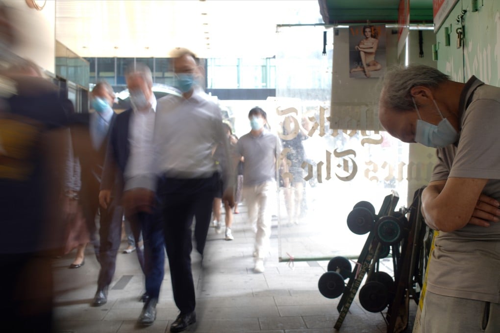 Responsibility for narrowing Hong Kong’s wealth gap lies with the government, according to respondents of a survey. Photo: Winson Wong