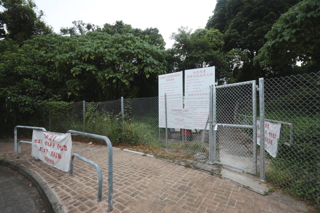 The site on Ma Wo Road , pictured, will be developed into more than 1,000 flats. Photo: Xiaomei Chen