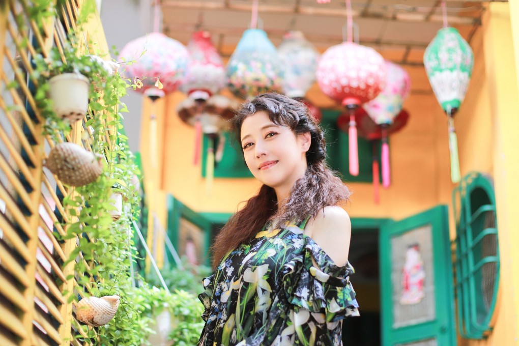 Hong Kong actress Kathy Chow says she feels happier after moving to Beijing, where it is more spacious and her house on the city’s outskirts allows her to pursue her passion for plants.