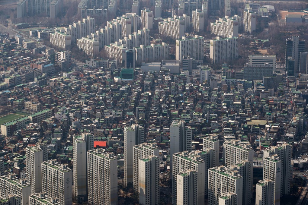 An aerial view of residential apartment buildings and houses in Seoul, South Korea. Photo: Bloomberg