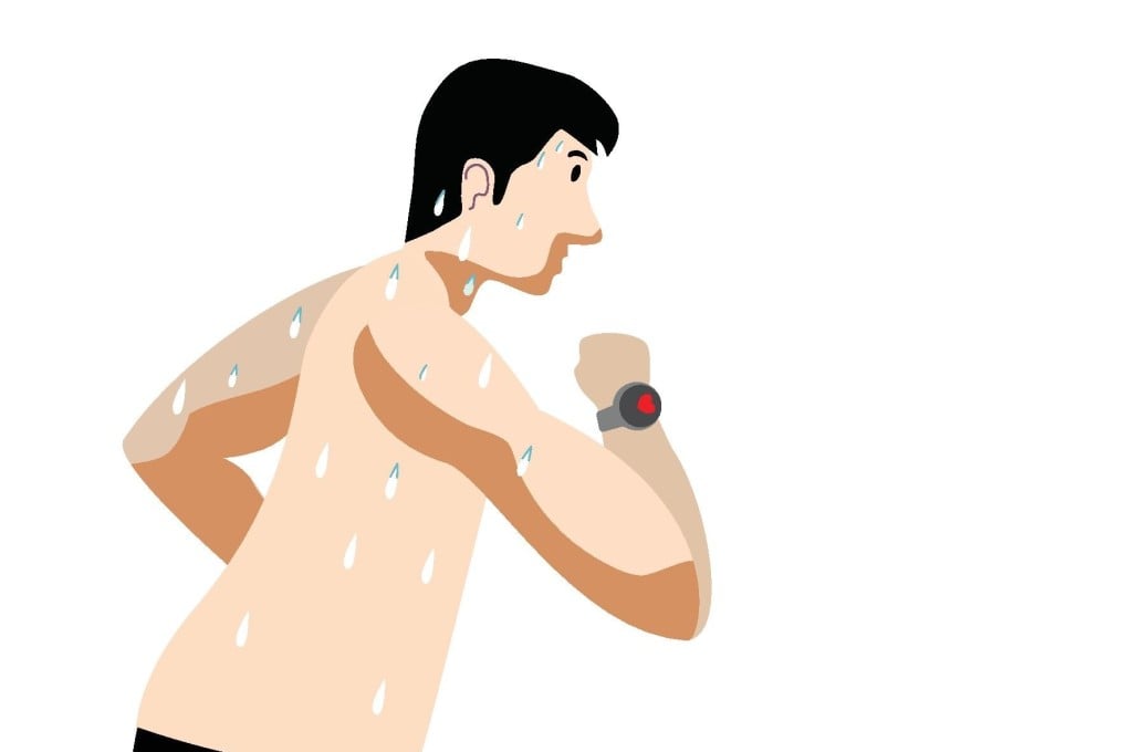 Running without a face mask and without a shirt – it's not nice, nor is it within current social distancing guidelines.