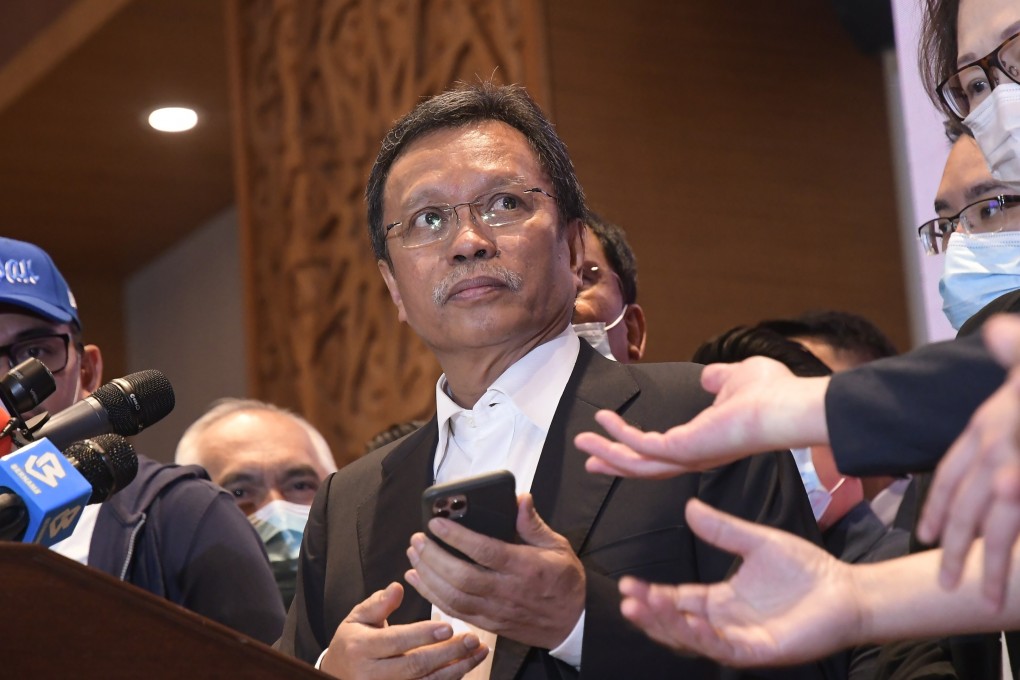 Sabah Chief Minister Shafie Apdal answers questions during a press conference in Kota Kinabalu, Sabah, after dissolving the state parliament to pave the way for polls. Photo: AP