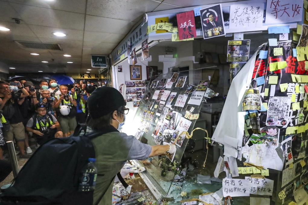 A 19-year-old student was given probation for vandalising the office of lawmaker Junius Ho in July last year. The incident came after Ho was seen in a video shaking hands with men linked to an attack at Yuen Long MTR station. Photo: Sam Tsang