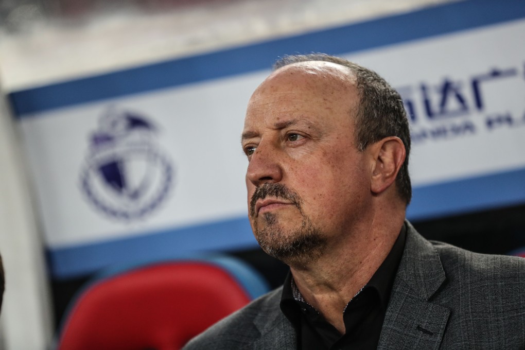 Rafael Benitez, head coach of Dalian Pro, watches a 2019 Chinese Super League. game. Photo: Xinhua