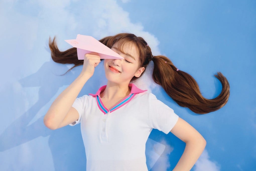 Seunghee from Oh My Girl, the powerful singer who seemed destined to become a K-pop star.