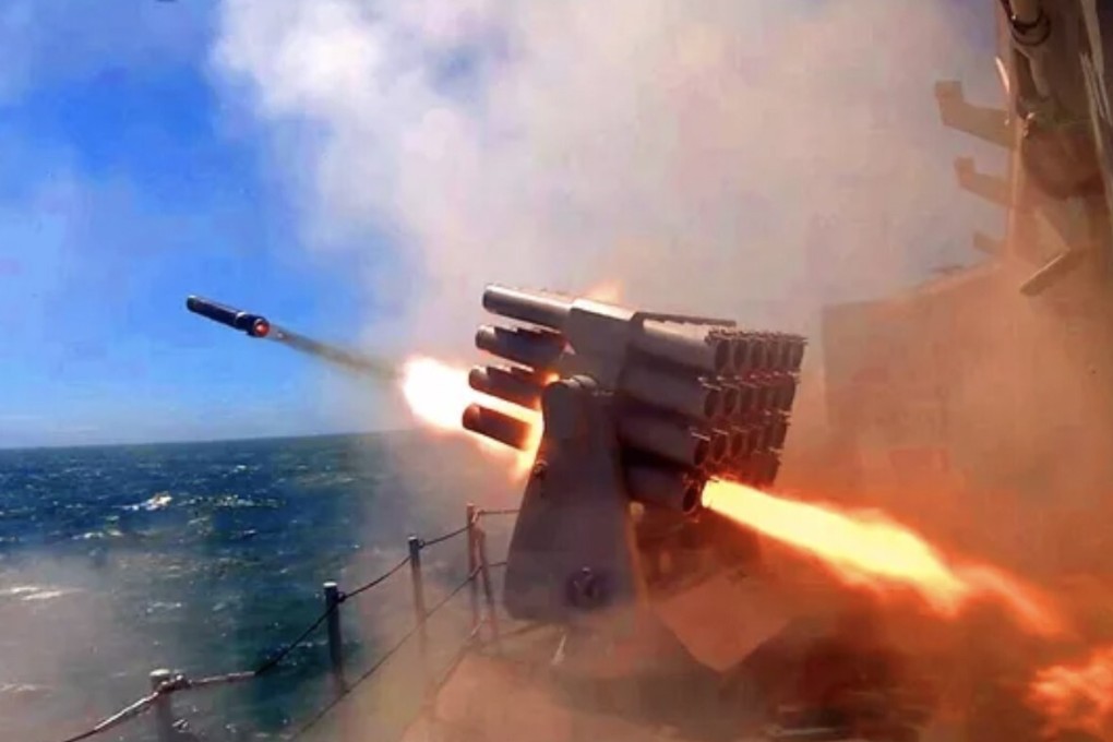 Chinese warships took part in a live-fire exercise in the East China Sea. Photo: Navy.81.cn