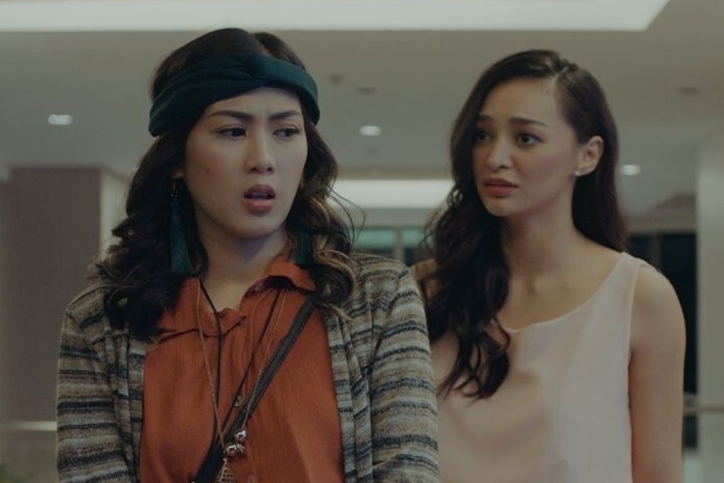 Alex Gonzaga (left) and Kylie Verzosa in a scene from Love the Way U Lie, directed by RC Delos Reyes and co-starring Xian Lim.