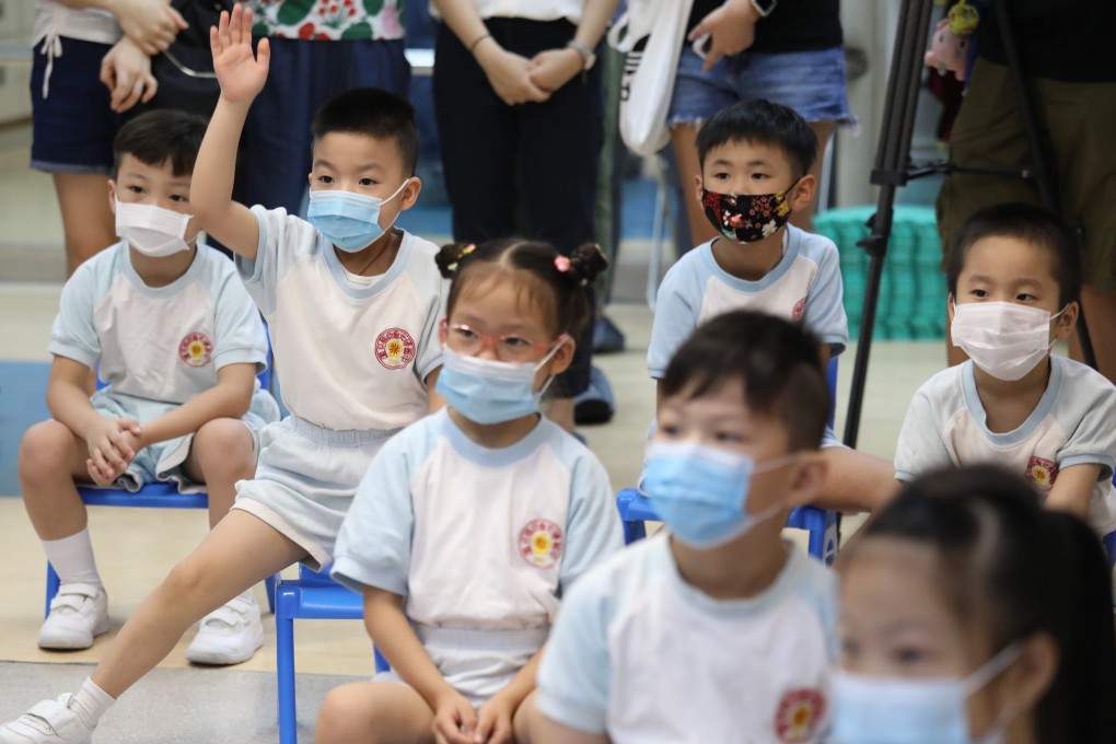 Young students back in class in Shau Kei Wan on June 15, during a phased reopening of schools after they remained mostly shut since the Lunar New Year because of a Covid-19 outbreak. The third wave has brought an indefinite ban on face-to-face teaching. Photo: Nora Tam