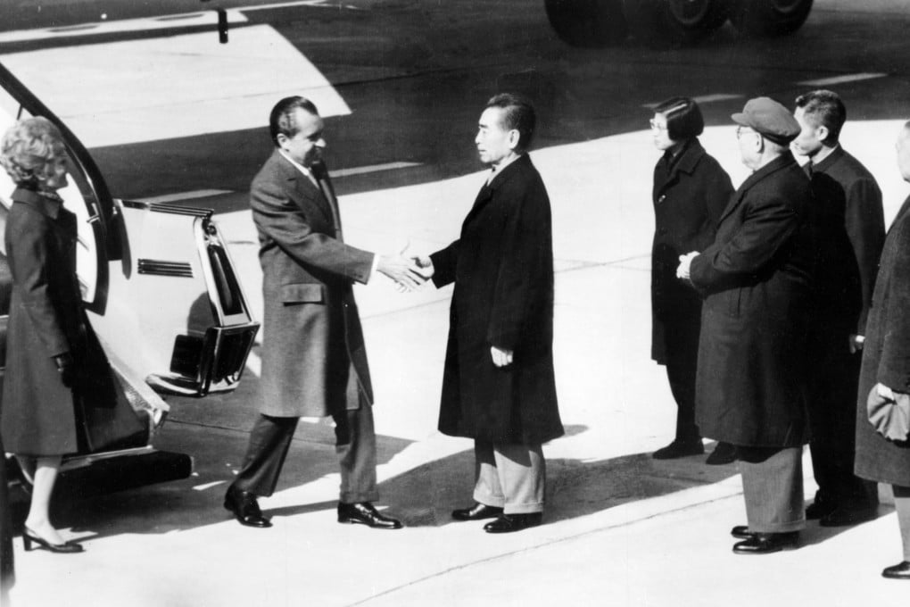 The all important gesture between Richard Nixon and Zhou Enlai on the tarmac beside Air Force One on the American president’s arrival in Beijing on February 21, 1972. Photo: AFP
