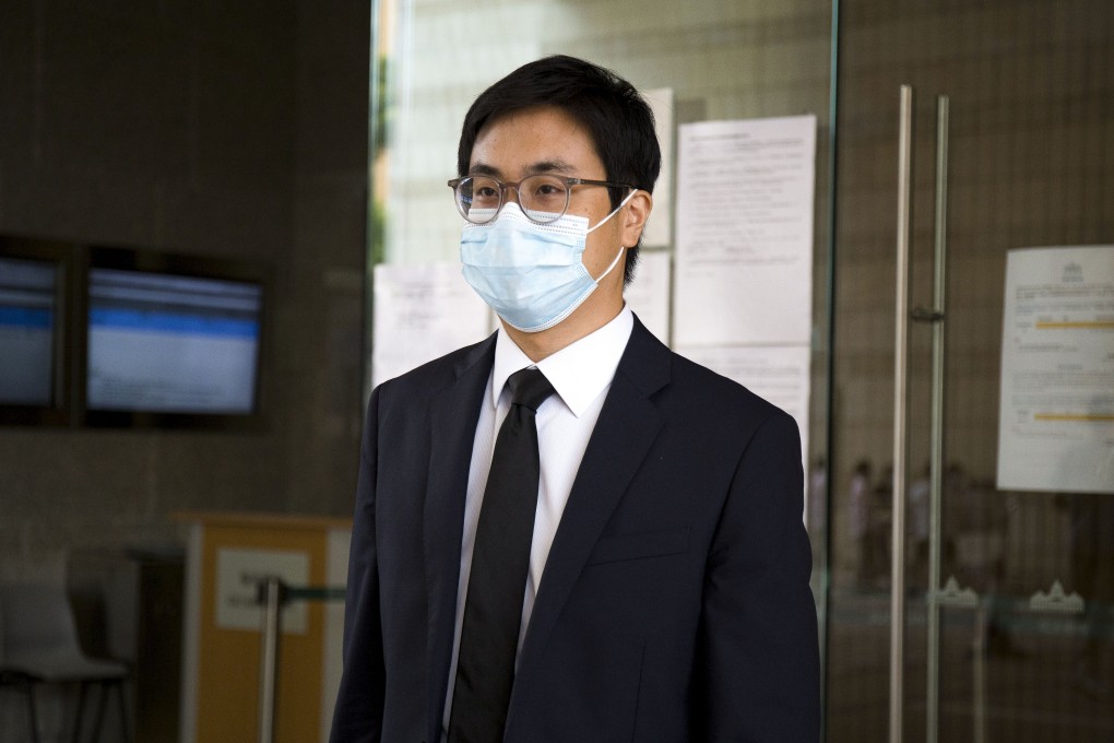 Forensic pathologist Garrick Li Yuk-wah leaves the West Kowloon Law Courts on Tuesday after testifying at the inquest into the death of 15-year-old Chan Yin-lam. Photo: Brian Wong