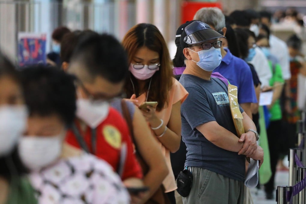 Queues at Hong Kong’s General Post Office in Central. Photo: Dickson Lee