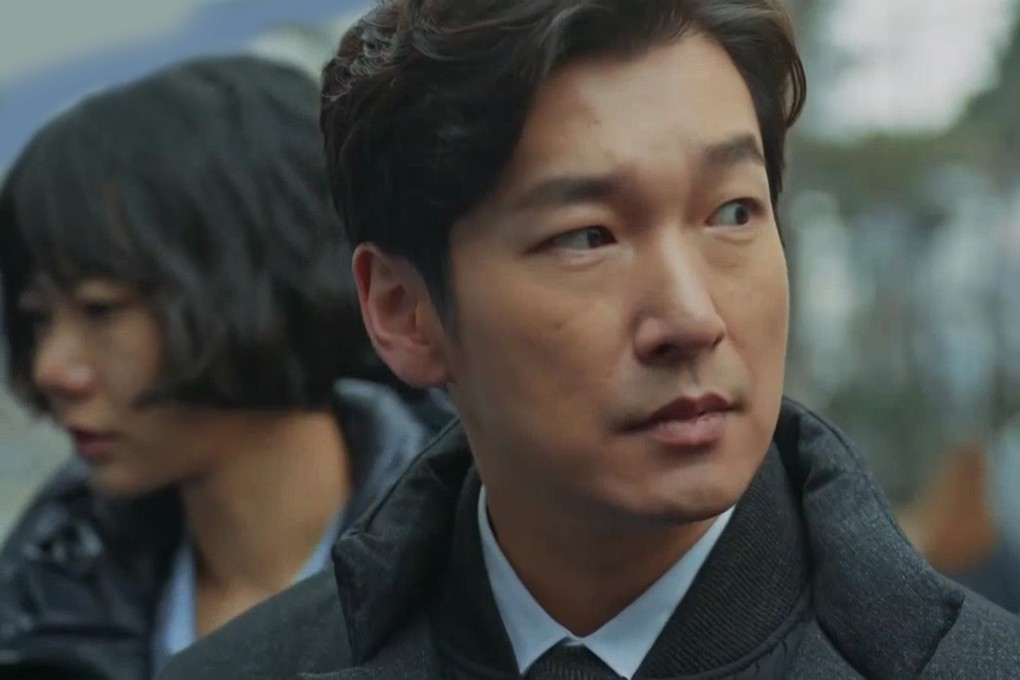 Cho Seung-woo (right) and Bae Doona star in Stranger. Photo: Handout