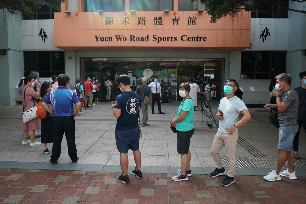 Hong Kong residents stand in queue to get tested for Covid-19 at a centre in Sha Tin on September 1, the inaugural day of the voluntary Universal Community Testing Programme. Photo: Felix Wong