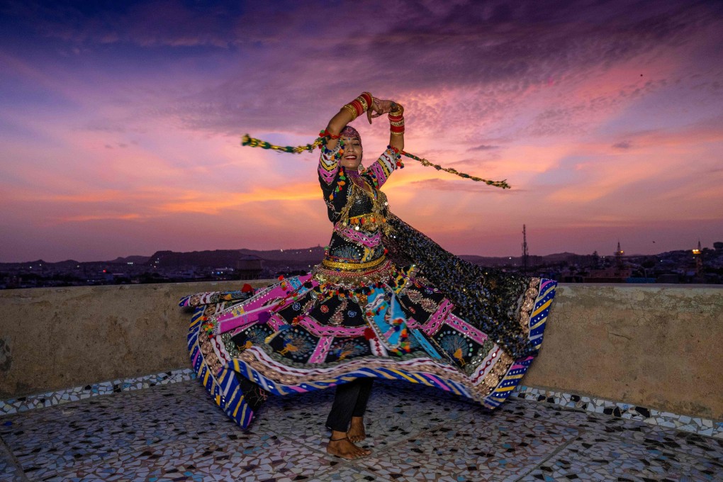 Kalbeliya gypsy dancer Aasha Sapera practices before hosting online dance classes amid the coronavirus pandemic in Jodhpur, India. Photo: Sunil Verma/AFP