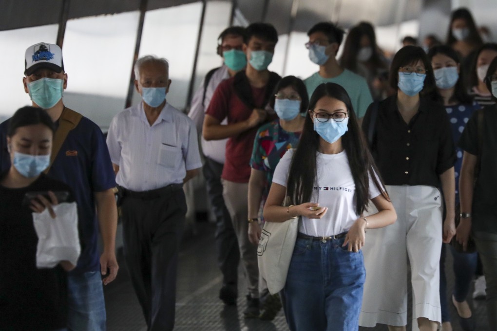 Hongkongers prefer function over form when it comes to face masks – and disposable surgical ones are the mask of choice. Photo: SCMP